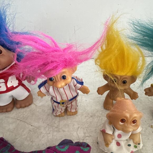 VTG Troll Doll Lot Of 5 Russ Dam Dolls Football Baseball More - Picture 4 of 8